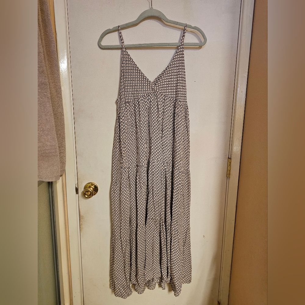 Printed Spaghetti-Strap Maxi Dress - Beige/Black
